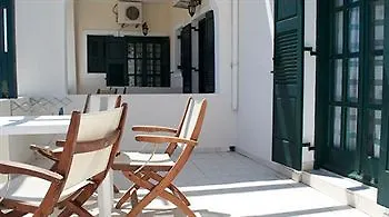 Memento 2* Perissa (Santorini)